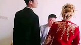 36岁爸爸送19岁女儿出嫁，眼里满是不舍与心疼