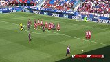 第47分钟埃瓦尔球员塞尔吉·恩里奇射门