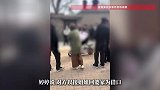 男子称闪婚后妻子拒绝同房，起诉离婚未果，开礼炮车到女方家喊话“骗婚、还彩礼”，女方回应