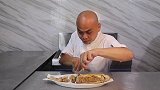 这道酿鲮鱼在制作过程中，它很考验一位厨师的巧手，想尝试一下吗#美食#厨艺教程