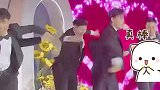 拉丁舞冠军夫妇，婚礼现场携伴郎伴娘团，上演惊艳舞蹈燃爆全场