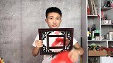 魔术揭秘：为什么镜子表面没有丝毫破洞，丝巾却可以穿越镜子？