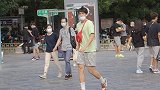 来三里屯的帅哥，他们的穿衣风格是怎样的，有什么不同？挺酷的