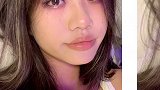 “明明就不习惯牵手，为何却主动把手勾”livephoto