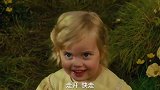 我愿变成童话里，你爱的那个老干妈，张开双手，变成翅膀守护你