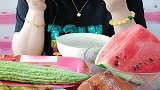 今日有我最爱吃的烧鸡呦，太香了