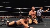 WWE-17年-NXT接管大赛芝加哥：罗德里克VS埃里克扬-精华