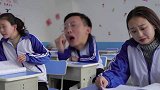 新生入学，班级同学热烈欢迎，只因为他叫马云