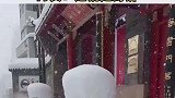 一场大雪后，石狮子都有发型了