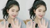 舞后露思！赵露思坐着上演上半身舞蹈，动作灵活非常养眼