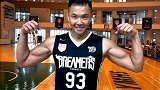 42岁“黑人”陈建州打球视频曝出 他对篮球的热爱刻在骨子里