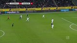 第63分钟帕德博恩球员考利射门 - 被扑