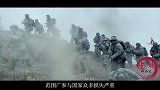 二战时，日军给美国女战俘吃烧烤，下一秒女战俘就吓得跪地求饶