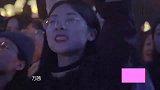 导演安排万茜当主持人，谁料她竟和孟佳一逗一捧，笑翻全场