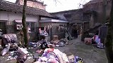 总裁找到美女的亲生母亲，不料竟以拾荒为生，瞬间一脸心疼！