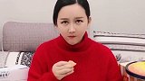 小伙为了借钱忍辱负重，真是厉害了