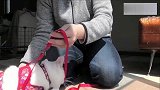 看人家遛猫，我在家试了一下，猫咪的反应承包我一天的笑点
