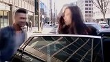 她是美国人最赚钱的媒婆。