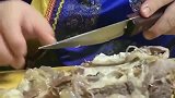 煮的软烂的羊肉，入口即化！人间美味啊！