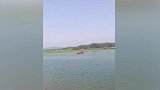 安徽池州一皮艇意外侧翻 5人落水3人遇难