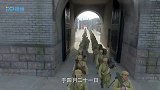 乱世危情：交际花施舍乞丐，凑近一看傻眼，他竟是国军大官！