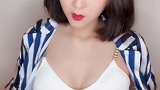 好霸气的女孩子
