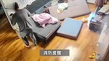 儿子烧纸给骨折父亲取暖？网友：一句话治好爸爸的病