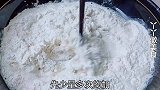 做面食就服陕西媳妇，简单2步，孩子天天吃不腻，给红烧肉也不换