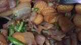 饼干炒腊肉，你们吃过吗？