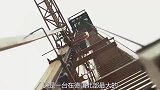 移动式起重机，可以像小刀一样折叠和收起！