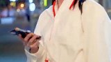 小姐姐的眼神好干净清澈，好久没见到这么清纯的女孩子了！