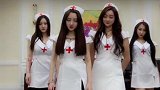 护士小姐姐门室内跳舞，最前面的那个小姐姐好养眼