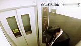 监控录像-电梯里的鬼打墙 太可怕了！注意看电梯门外！