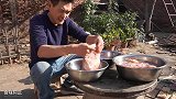 阿远第一次做“罗汉肚”，猪肉、猪皮腌制20分钟，塞猪肚里炖熟