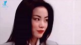 王菲起哄“逼迫”别人唱歌，现场模仿别人唱歌魔性秒变“菲三岁”