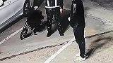 代驾小哥不慎把车刮花