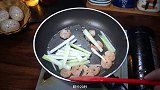 冬瓜怎么吃，简单又好吃的冬瓜炒虾仁，营养特别丰富