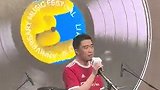 理想汽车十周年庆典上，CEO李想身穿曼联球衣唱歌