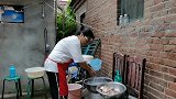 农村张姐用这样的办法做鱼块真的太好吃了，外焦里嫩吃不够
