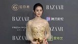 芭莎慈善夜死亡灯光下女星颜值暴露，吉娜却秒变“打假现场”