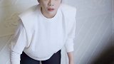 我们都懂对方的不易，为心爱的人做有意义的事