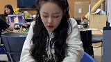 实不相瞒 这场期末考除了朵姐其他人可能都过了.. 闺蜜 女大学生日常生活  朵然万人迷