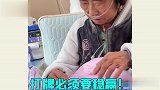 打牌的奇葩操作，你们为了打个牌，还挺辛苦