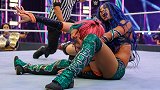 极限规则2020：RAW女子冠军赛 班克斯VS明日华