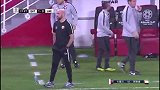 第21分钟卡塔尔球员胡希进球 卡塔尔1-0阿联酋