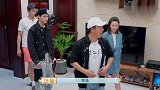 黄渤教全员跳舞姚琛大赞“青岛舞王”，宋祖儿却满脸都在拒绝！