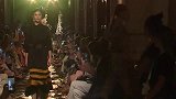 时尚走秀：性感的身材 优雅迷人