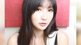 柳岩画风突变 换了发型变少女