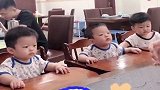 果然男人喜欢美女，小宝宝也不例外，下一幕忍住别笑！