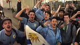 南美激情席卷俄罗斯大地 乌拉圭阿根廷球迷上演街头斗舞